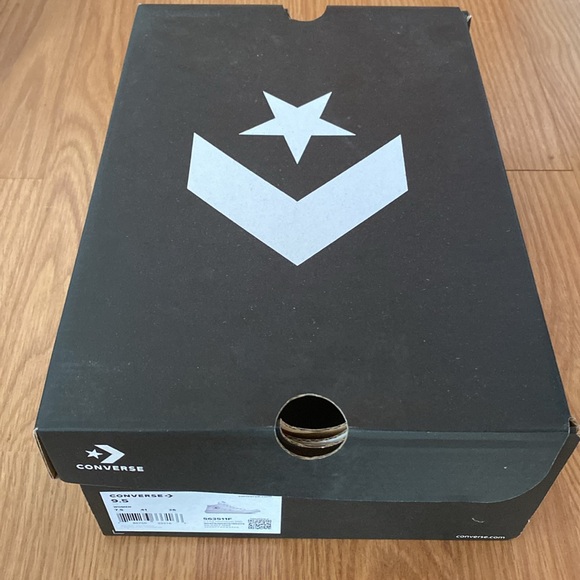 ❤️ Converse White Canvas Size 9.5 Sneakers Box included - Picture 13 of 14